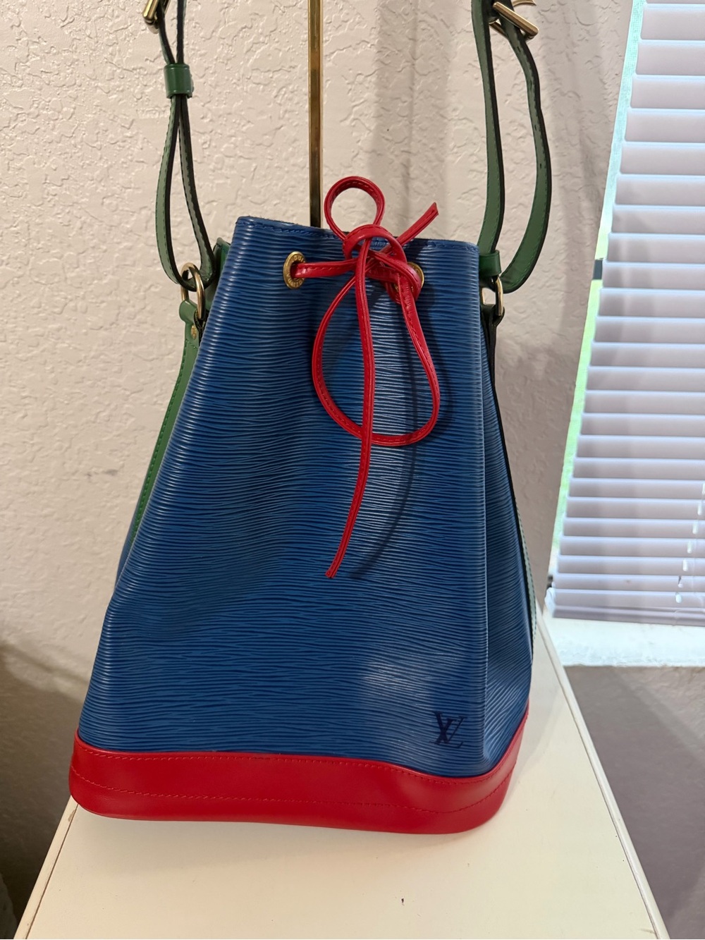 Louis Vuitton Epi Noe Bucket Bag